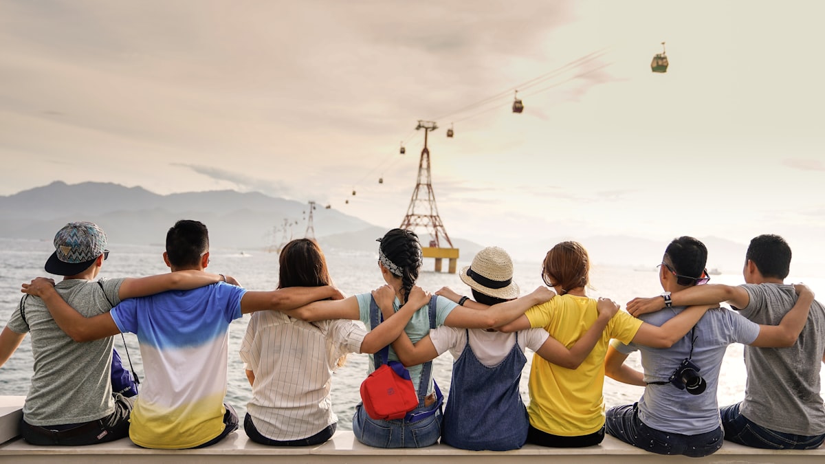 Cultural diversity and traditions encountered during digital nomad travel